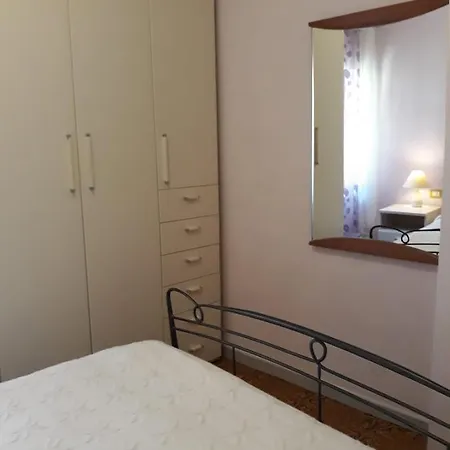Aquila Casa Augusto Διαμέρισμα Borghetto di Vara